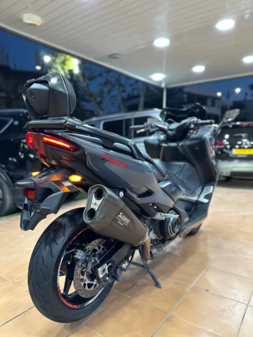 Yamaha Tax 560 2022