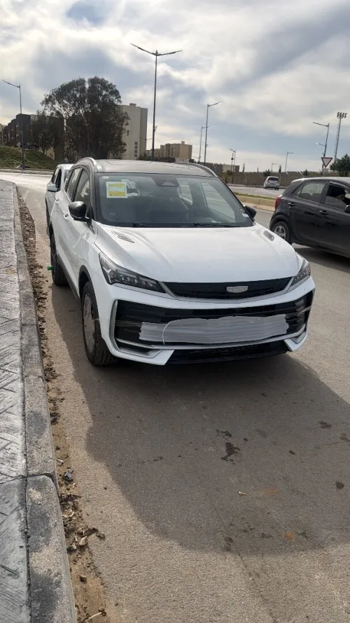Geely Coolray 2026 1.5 /181 CV full options
