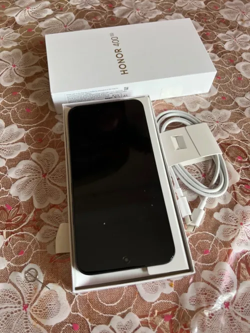 Honor 400