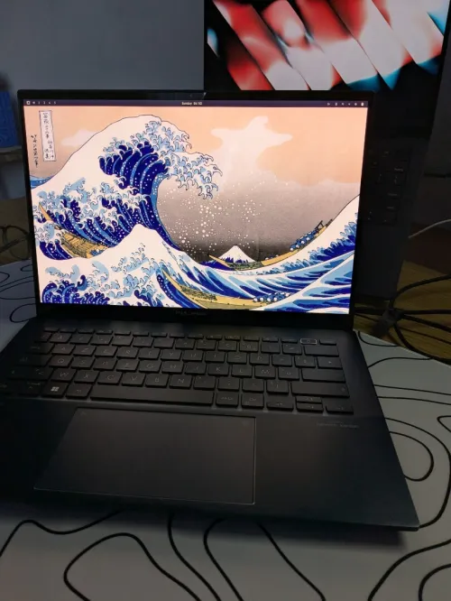 ASUS ZENBOOK 14 OLED 2.8K | INTEL I7 -1260P | 16GB RAM  DDR5 | 14 POUCE 2.8K  OLED 90 hz TACTILE