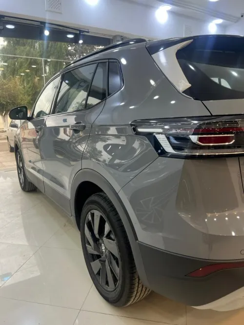 Volkswagen Tahru 2025 