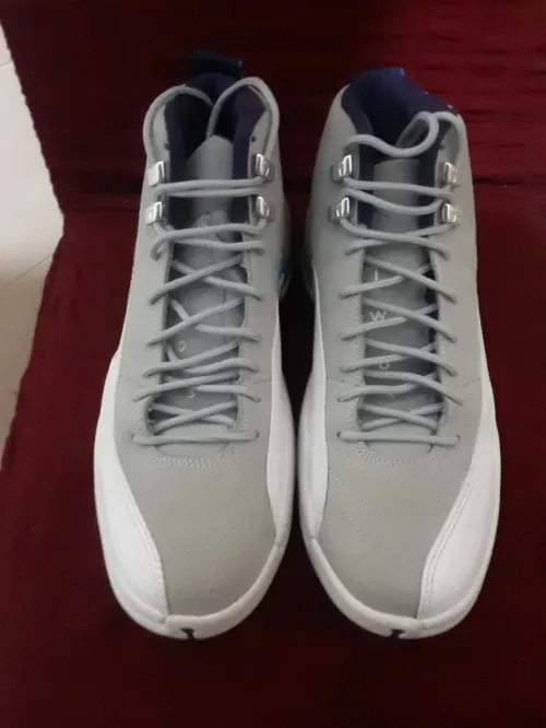 Air Jordan 12 UNC - University of North Carolina