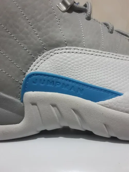 Air Jordan 12 UNC - University of North Carolina