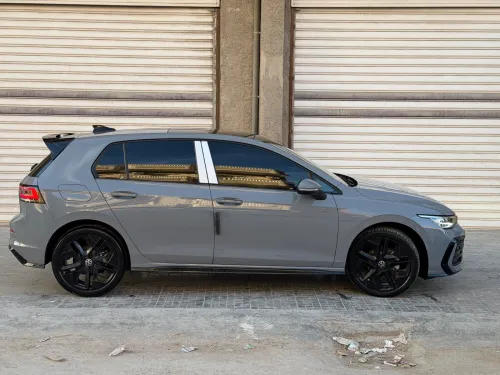 Volkswagen Golf 8 2025 R-Line