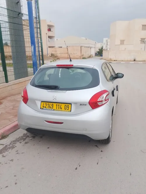 Peugeot 208 2014 208