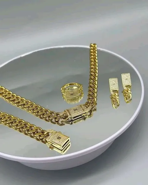 Parure de monaco