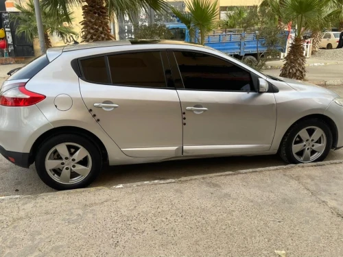 Renault Megane 3 2011 BOSS