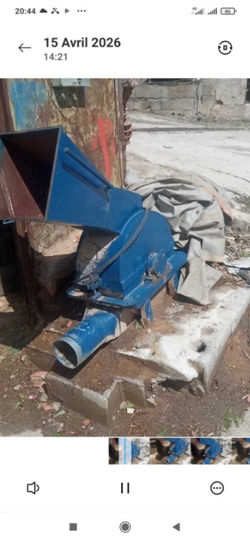 Les machines spécialité  Mouch balai  mouche pioche  mouche marteau mouche bala Mouch rato