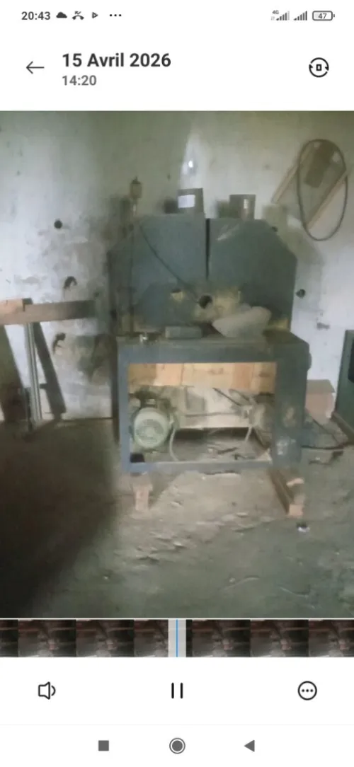 Les machines spécialité  Mouch balai  mouche pioche  mouche marteau mouche bala Mouch rato