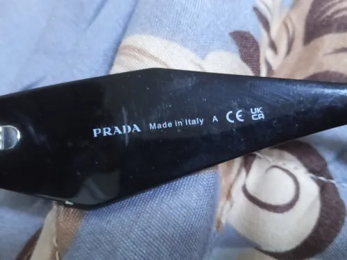 Lunette femme et homme PRADA MILANO original