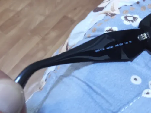 Lunette femme et homme PRADA MILANO original