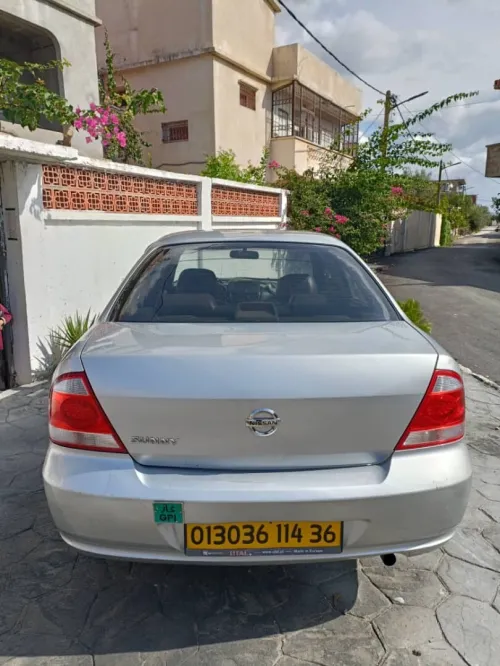 Nissan Sunny 2014 B10