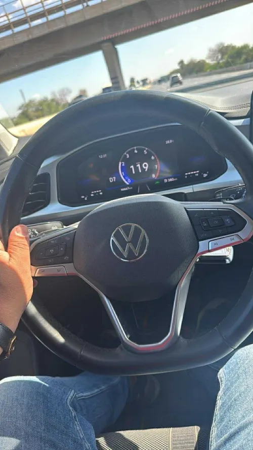 Volkswagen T-Roc 2023 Life Plus