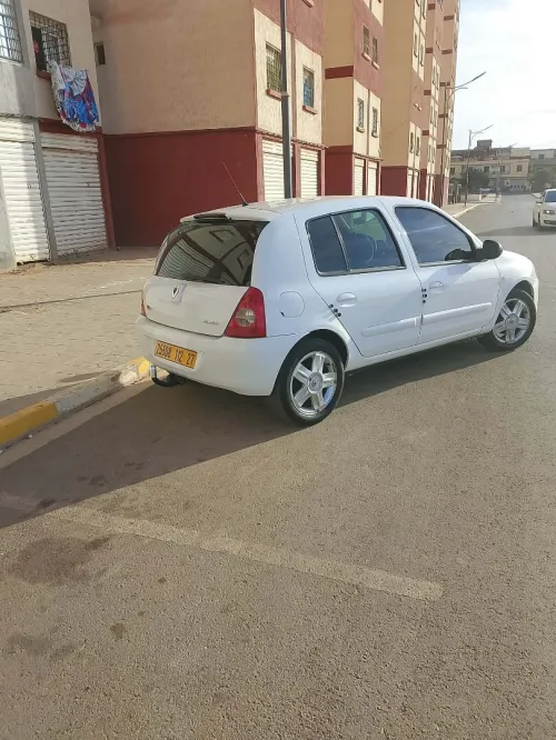Renault Clio Campus 2012 Extreme