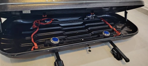 Coffre de toit BERMUDE NORAUTO 4100 + porte bagage