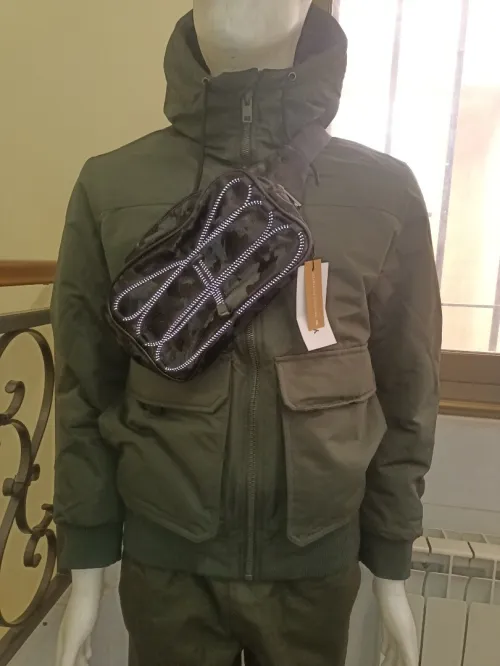 veste +  cargo jack and jones  originals + sac banane 