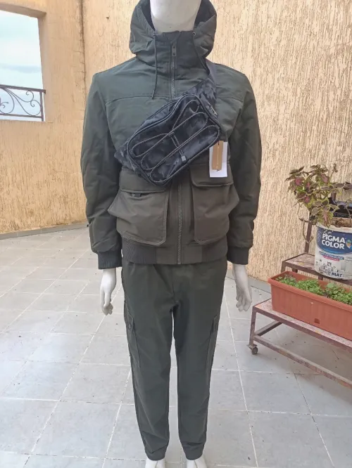 veste +  cargo jack and jones  originals + sac banane 