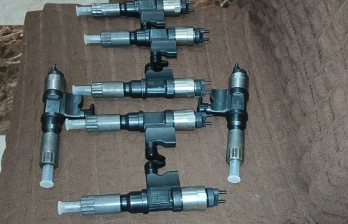06 injecteur hitachi 6hk1 4hk1