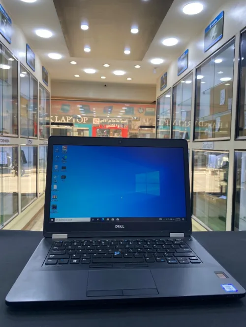 LATITUDE E5470
