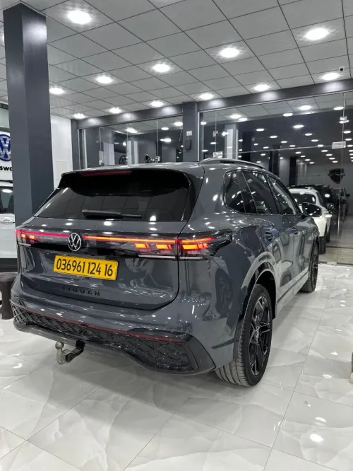Volkswagen New Tiguan 2024 R-Line