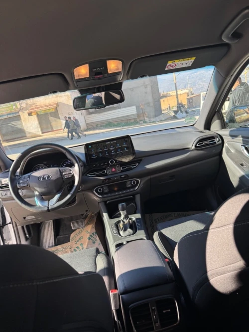 Hyundai I30 2023 Top