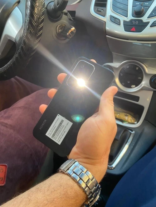 Honor 200 lite