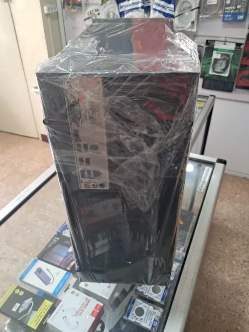 PC GAMER 
