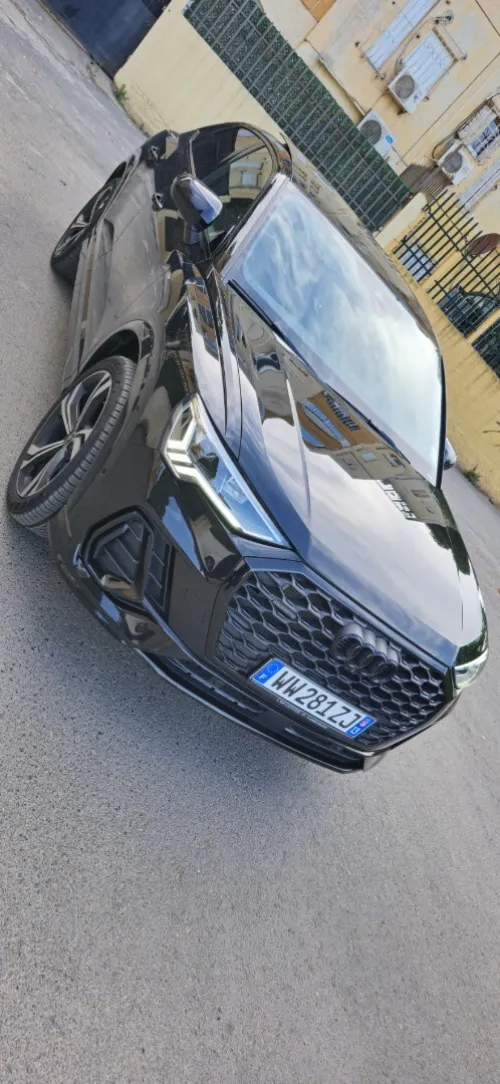 Audi Q3 2022 S line