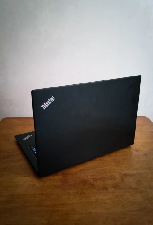 Lenovo Thinkpad X390 caba