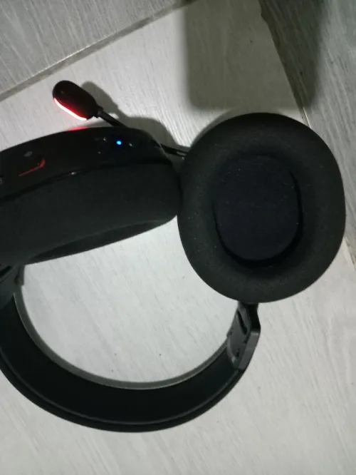 SteelSeries Arctis 7 peu utilisé, très bon état, ramené d'Angleterre 