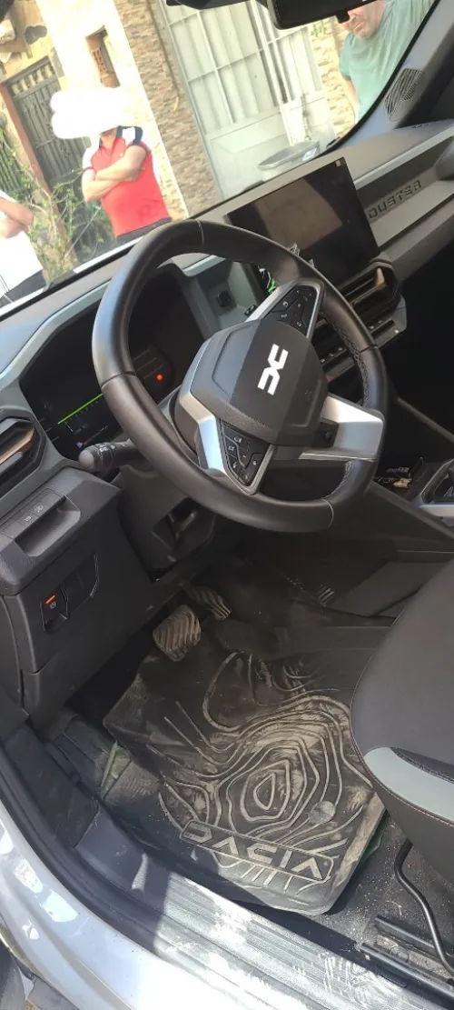 Dacia Duster 2025 Gold