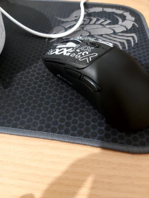 Souri attack shark r1