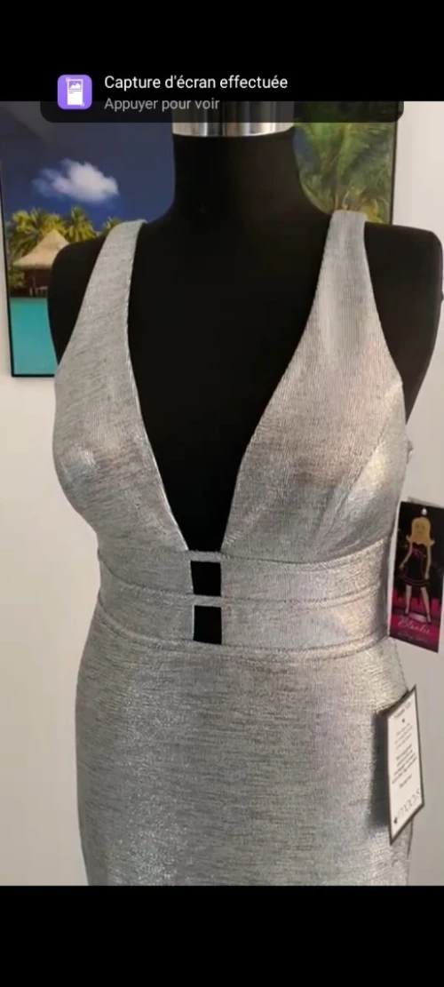 Robes soirées et vêtements de marque 