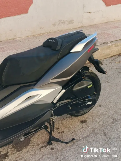 Vmax Vmax 2025