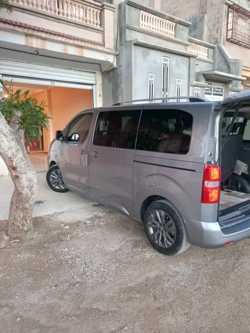 Peugeot Expert 2021 Expert