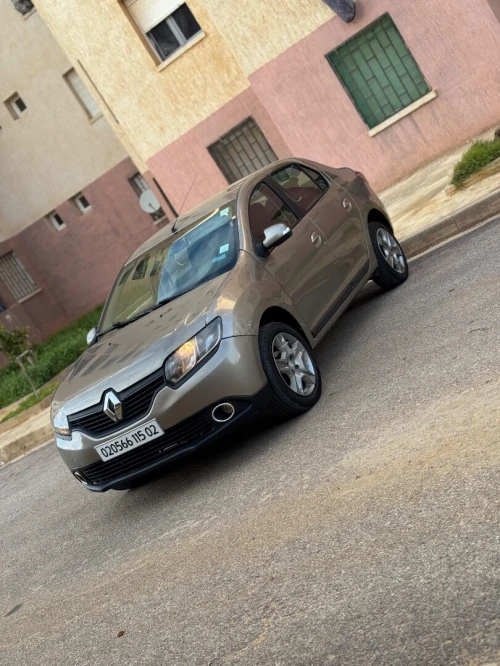 Renault Symbol 2015 