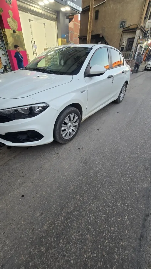 Fiat Tipo Sedan 2023 La base