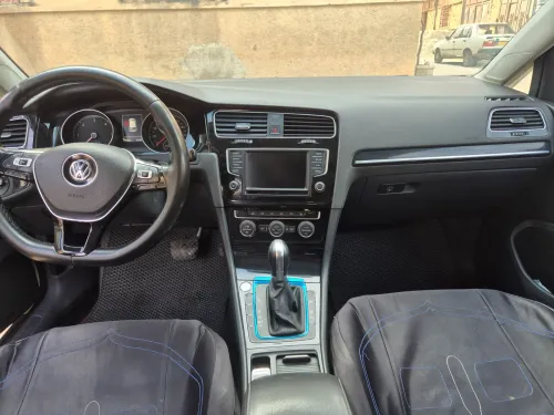 Volkswagen Golf 7 2017 Carat +