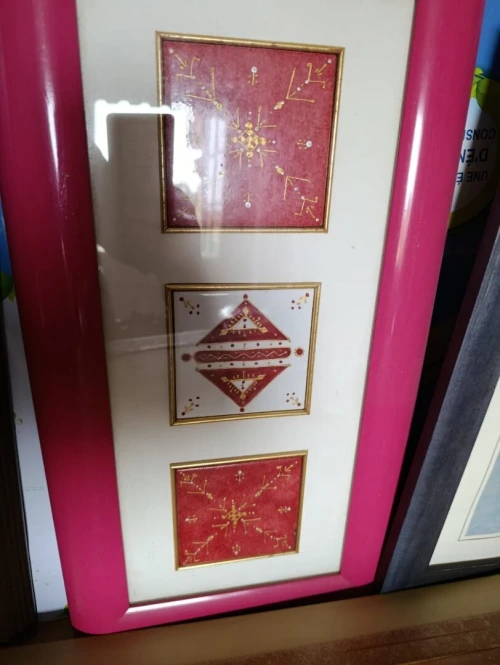 Lot Déco : Grand Miroir Carré & Tableaux Variés  مرآة مربعة كبيرة ومجموعة لوحات فنية متنوعة occasion
