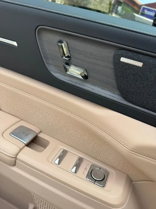 Jetour X70 L  2026 Luxury Edition 7 places 
