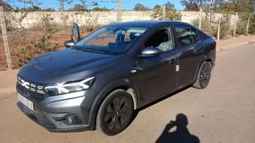 Dacia Logan 2025 Extreme la toute
