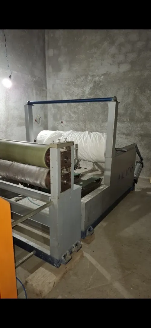 Machine papier hygiéniques essuie tout AMACO TURK