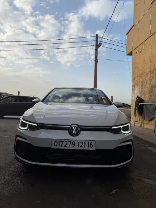 Volkswagen Golf 8 2021 R-Line