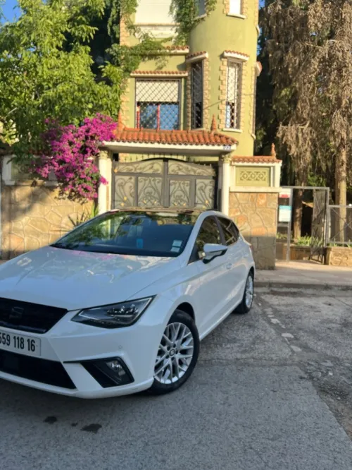 Seat Ibiza 2018 HIGH