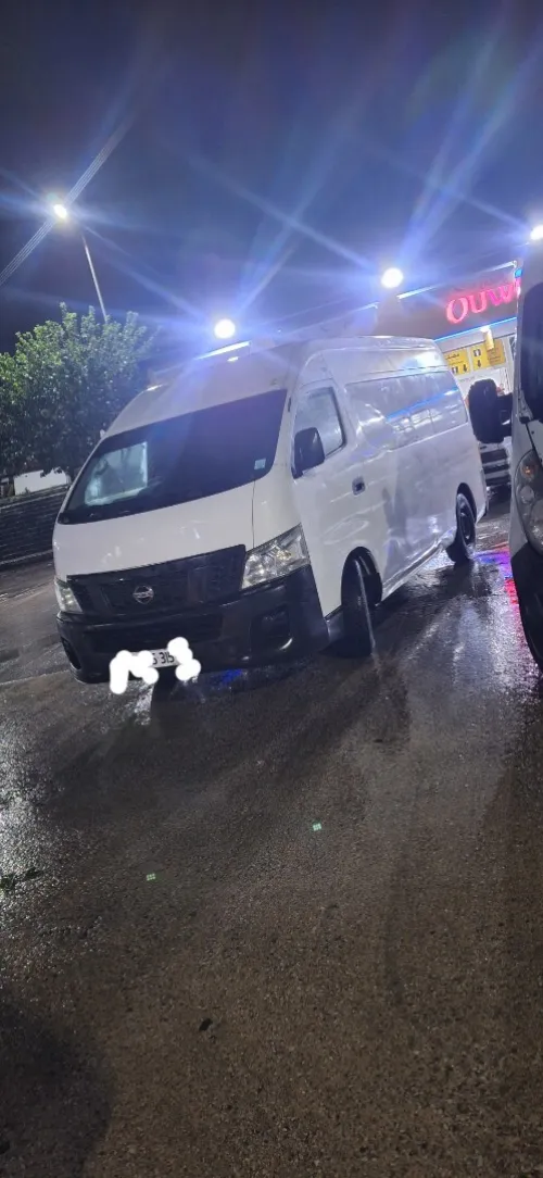 Nissan Urvan 2015 