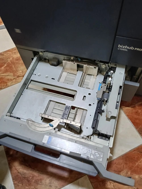 Imprimante  konica minolta