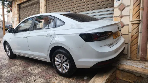 Volkswagen lavida bora polo 2023 