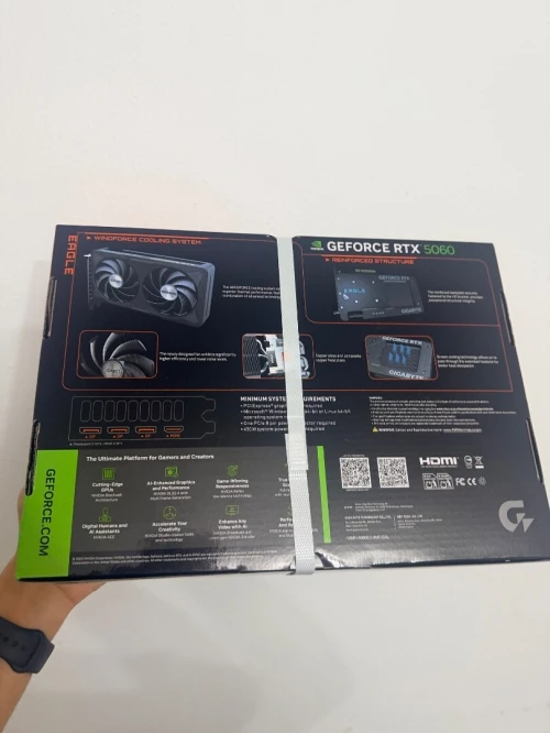 Carte Graphique RTX 5060 Gigabyte