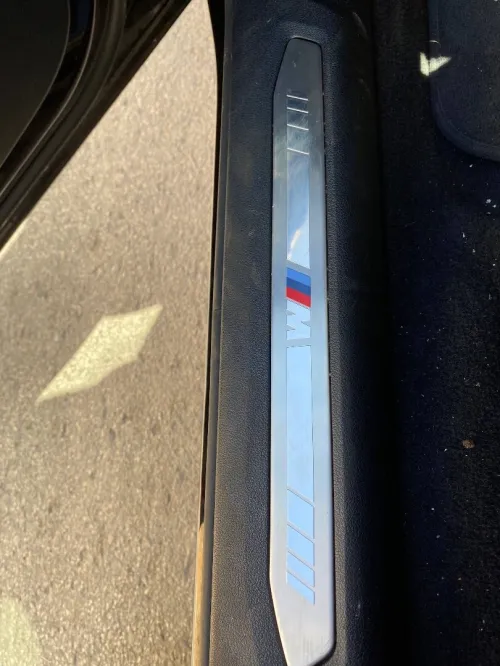 BMW Série 1 2023 M performance