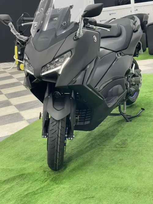 Tmax 563 2025